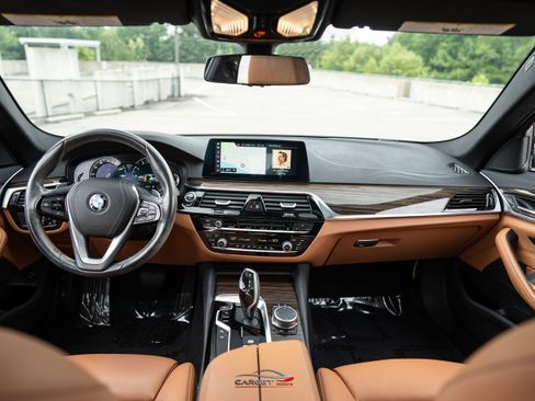 Used 2019 BMW 540i RWD image 14