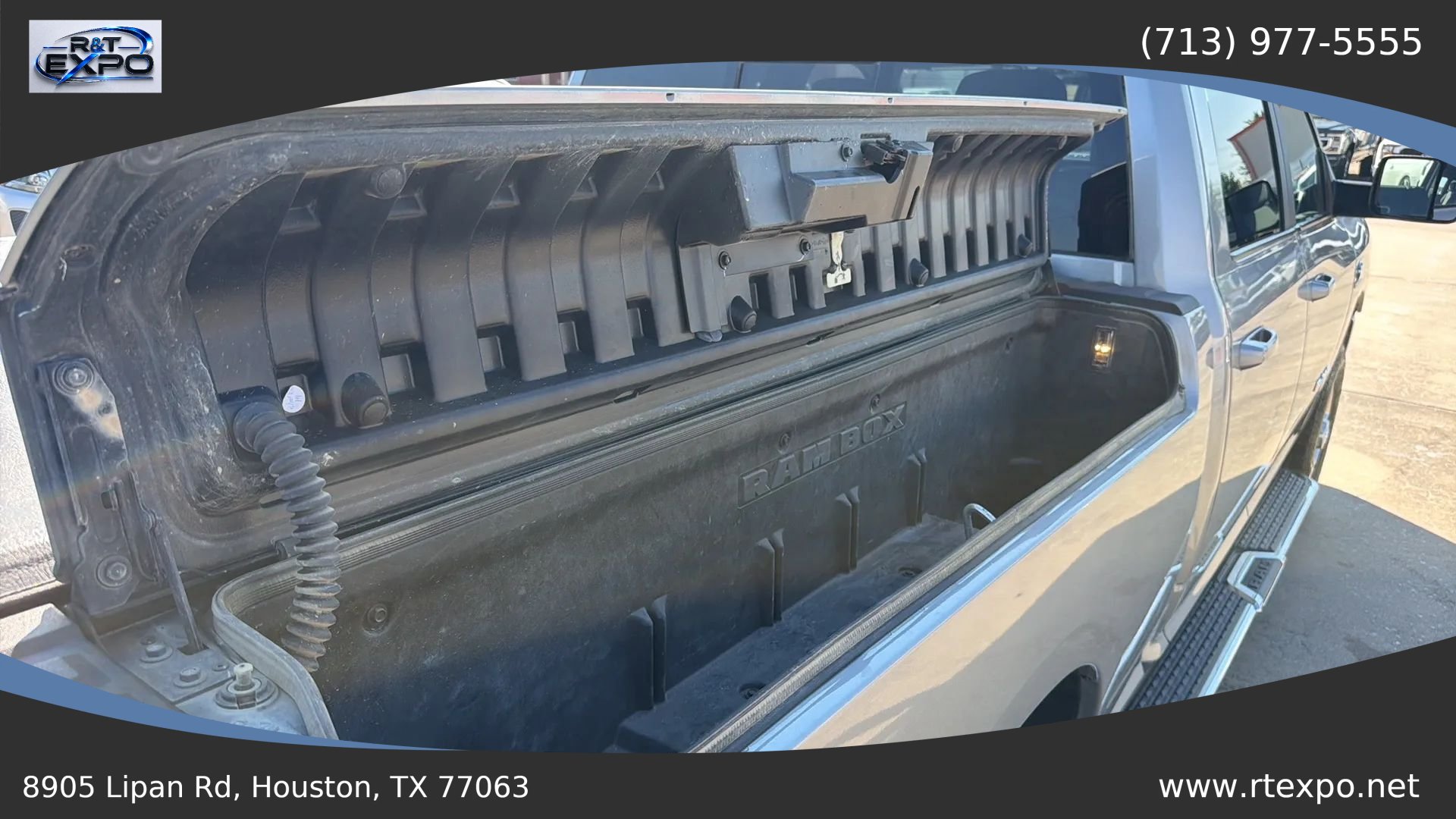 Used 2022 RAM 2500 Big Horn w/ Level C Equiment Group AWD/4WD image 19