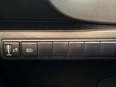 Certified 2021 Toyota Corolla SE FWD image 29