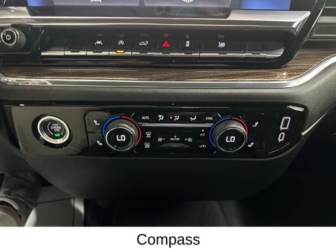 Used 2023 Chevrolet Silverado 1500 LT AWD/4WD image 48