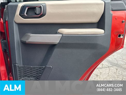 Used 2022 Ford Bronco Wildtrak image 18