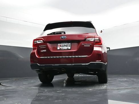 Used 2017 Subaru Outback 2.5i Limited AWD/4WD image 55