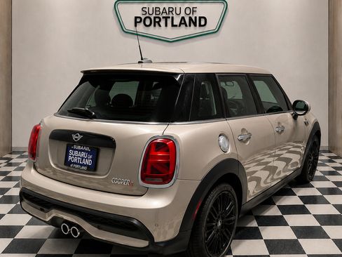 Used 2024 MINI Cooper S FWD image 3