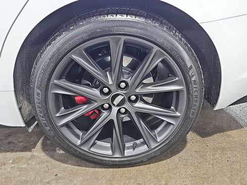 Certified 2025 Cadillac CT5 Sport w/ Technology Package image 39