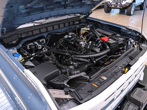 Used 2025 Ford Bronco Heritage Edition image 80