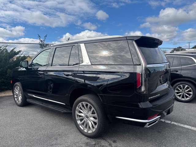 Used 2023 Cadillac Escalade Premium Luxury AWD/4WD image 11