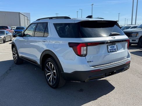 New 2026 Ford Explorer ST-Line image 37