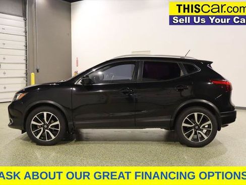 Used 2017 Nissan Rogue Sport SL FWD image 5
