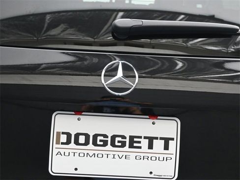 New 2026 Mercedes-Benz GLB 250 image 16