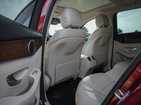 Certified 2022 Mercedes-Benz GLC 300 4MATIC image 30