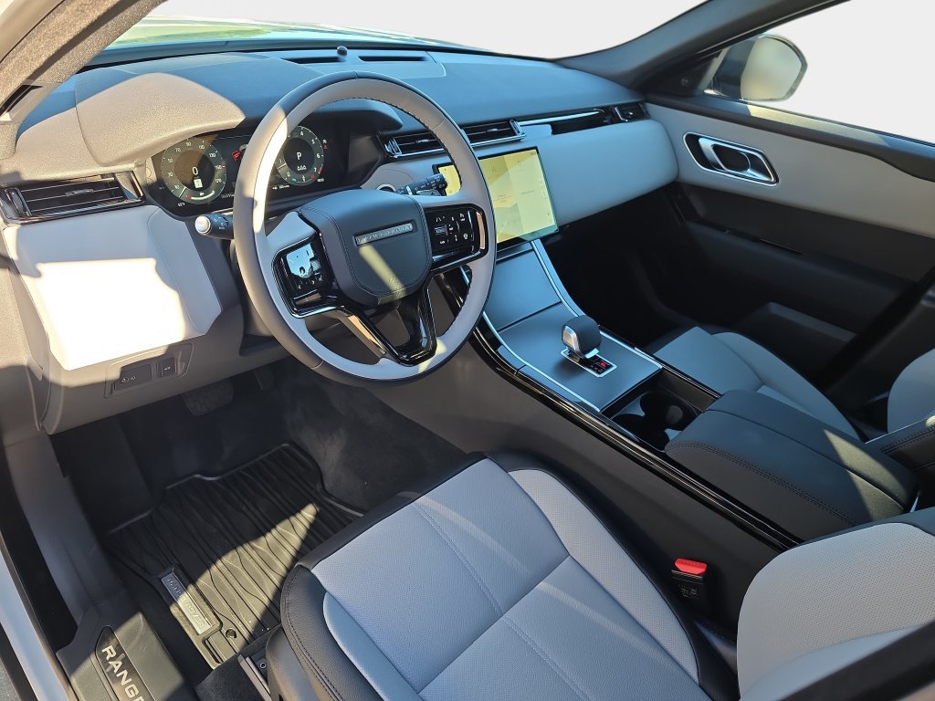 New 2026 Land Rover Range Rover Velar S AWD/4WD image 13