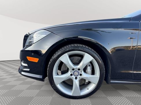 Used 2014 Mercedes-Benz CLS 550 4MATIC image 19