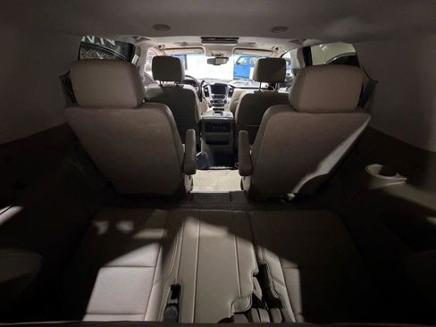 Used 2019 GMC Yukon SLT w/ Open Road Package RWD image 22