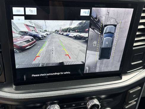 Used 2022 Ford F150 Limited image 29