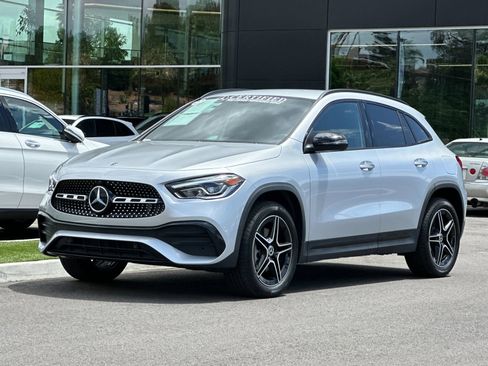 Certified 2022 Mercedes-Benz GLA 250 image 8