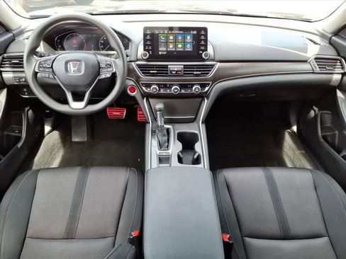 Used 2020 Honda Accord EX image 10