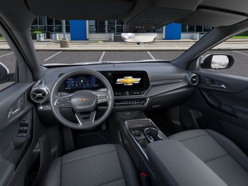 New 2026 Chevrolet Equinox LT image 15