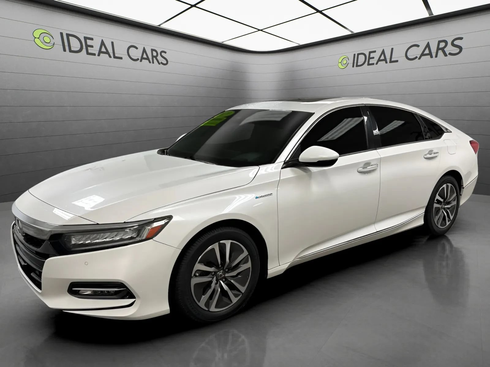 Used 2020 Honda Accord Touring image 1