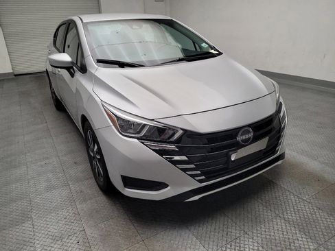 Used 2024 Nissan Versa SV FWD image 14