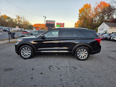 Used 2022 Ford Explorer Limited w/ Hybrid Equipment Group 310A image 8