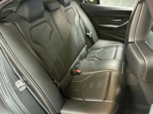Used 2018 BMW M3 RWD image 12