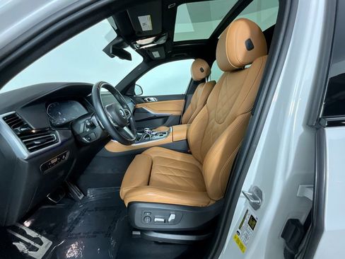 Used 2023 BMW X5 sDrive40i w/ M Sport Package image 17