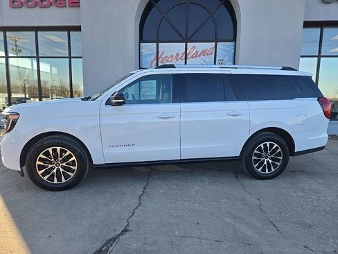Used 2025 Ford Expedition Max Platinum image 4
