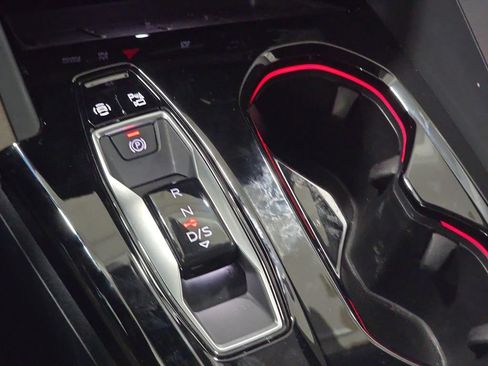Certified 2025 Audi Q5 Premium w/ Premium Plus AWD/4WD image 17
