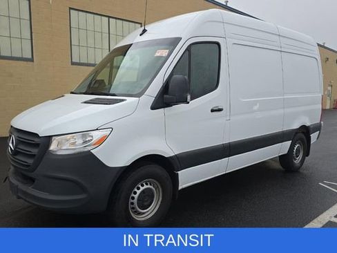 Used 2025 Mercedes-Benz Sprinter 2500 image 1