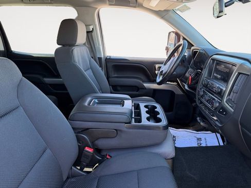 Used 2018 Chevrolet Silverado 1500 LT w/ All Star Edition image 15