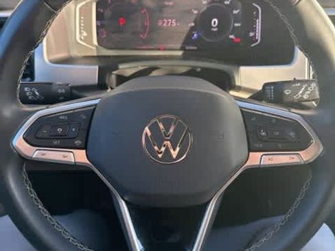 Certified 2023 Volkswagen Atlas SE image 14