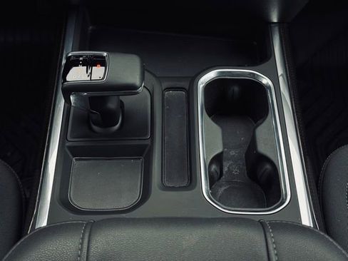 Used 2025 Chevrolet Silverado 1500 RST image 33