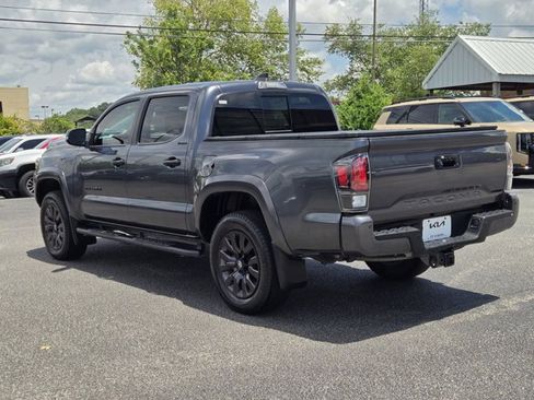 Used 2023 Toyota Tacoma Limited w/ Nightshade Package AWD/4WD image 10