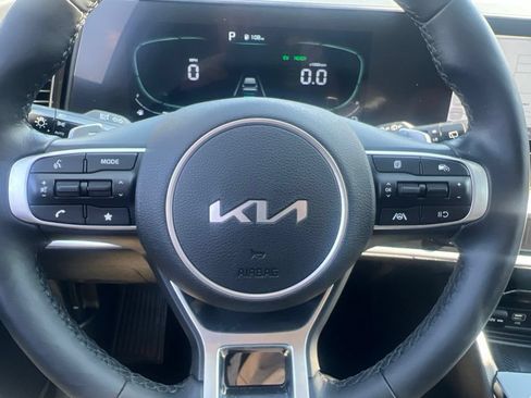 Certified 2023 Kia Sportage EX AWD/4WD image 61