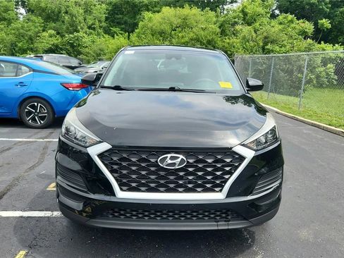 Used 2019 Hyundai Tucson SE AWD/4WD image 3