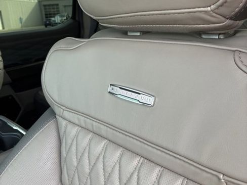 Used 2026 Ford F450 Platinum w/ Platinum Plus Package image 26