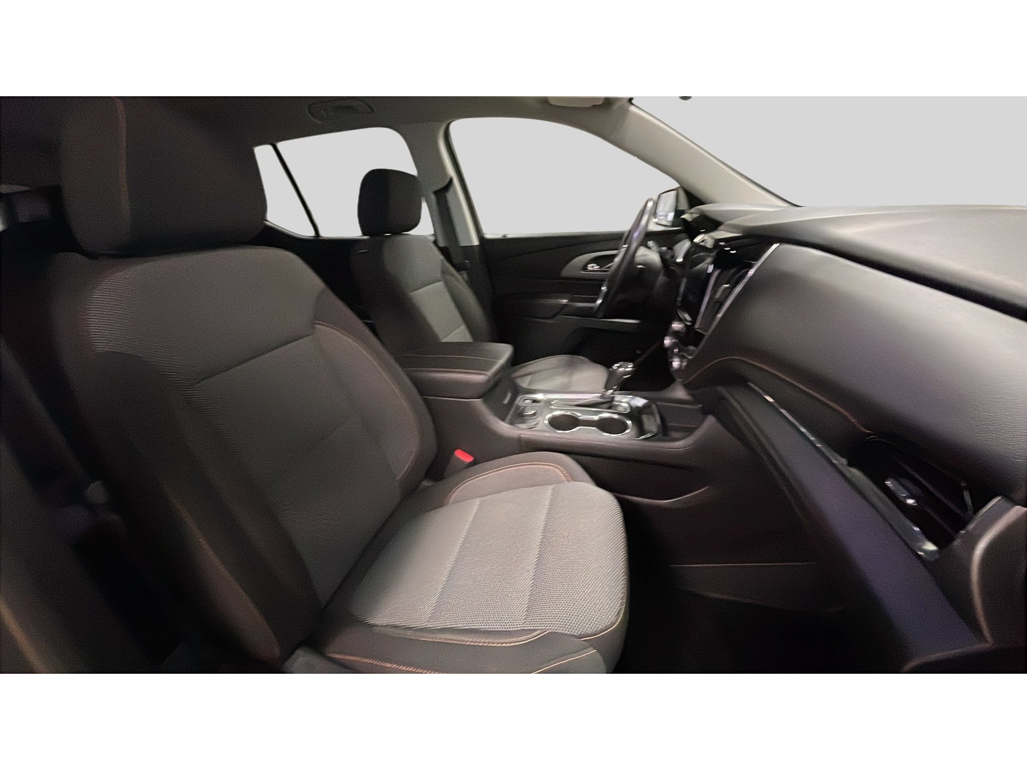 Used 2018 Chevrolet Traverse LT AWD/4WD image 17
