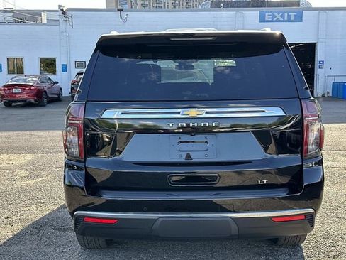Used 2023 Chevrolet Tahoe LT w/ Luxury Package image 3