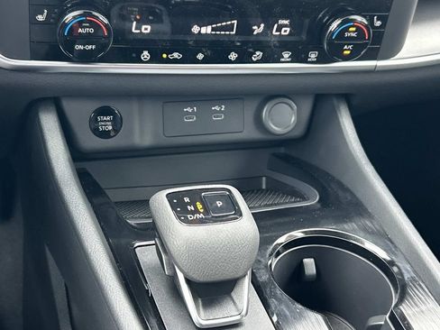 New 2026 Nissan Rogue Dark Armor AWD/4WD image 33