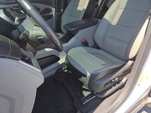 Used 2021 GMC Terrain SLT w/ LPO, Floor Liner Package FWD image 25