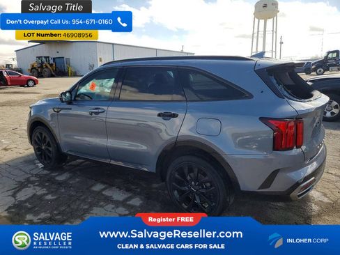 Used 2022 Kia Sorento SX image 3