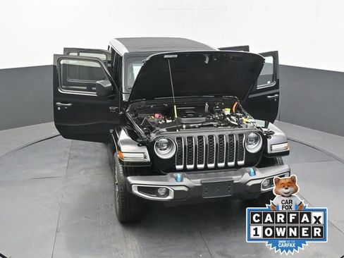 Used 2023 Jeep Wrangler Unlimited Sahara w/ Cold Weather Group image 72