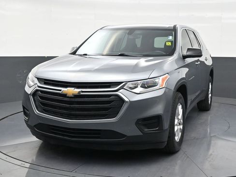 Used 2019 Chevrolet Traverse LS FWD image 8