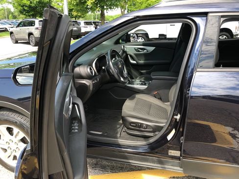 Used 2020 Chevrolet Blazer LT FWD image 22