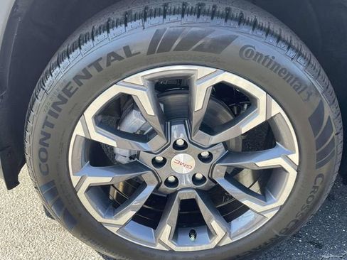 New 2026 GMC Terrain Elevation w/ Elevation Premium Package image 6