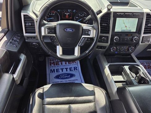 Used 2021 Ford F250 Lariat w/ Lariat Ultimate Package AWD/4WD image 7