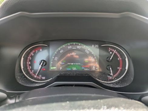 Used 2025 Toyota RAV4 XLE w/ Convenience Package AWD/4WD image 25