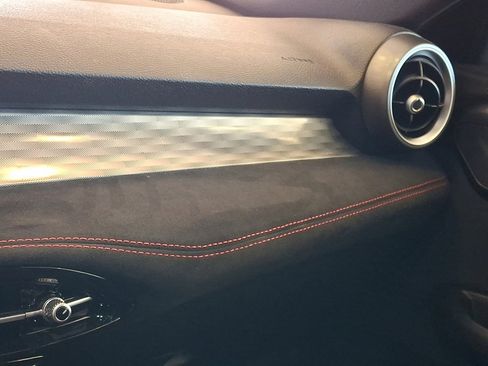 Used 2024 Alfa Romeo Tonale Veloce image 31