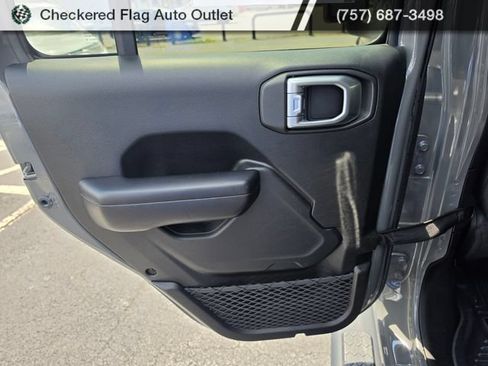 Used 2020 Jeep Wrangler Unlimited Sport S AWD/4WD image 39