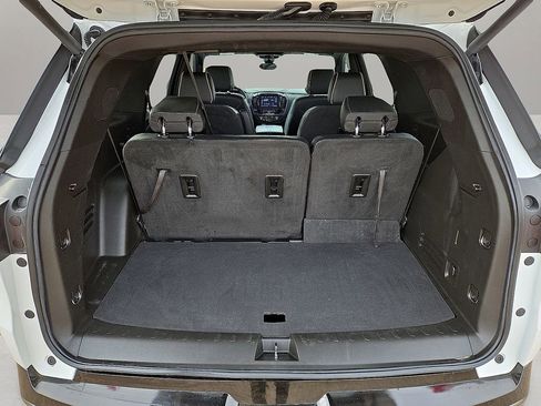 Used 2022 Chevrolet Traverse Premier w/ Redline Edition image 14